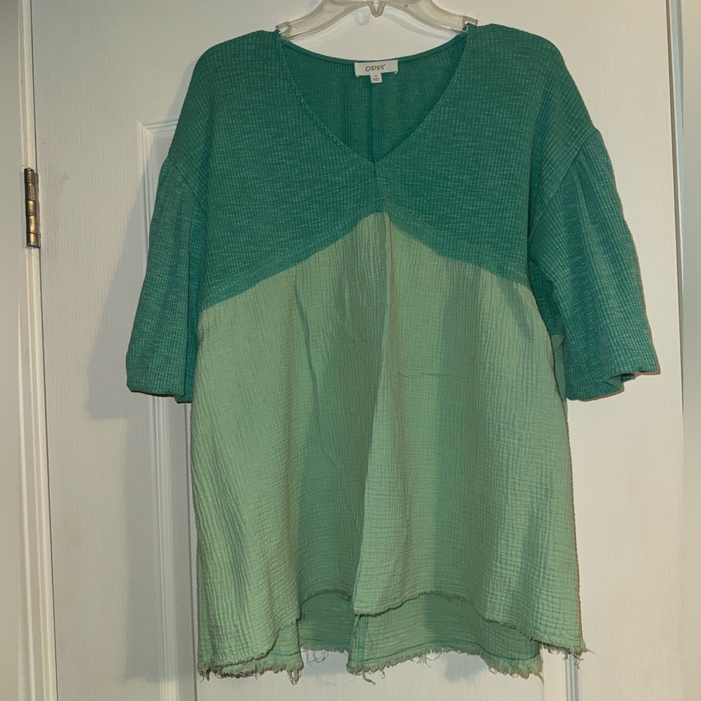 Oddi blue/green two tone color block v-neck tunic top with raw hem. Oversized
